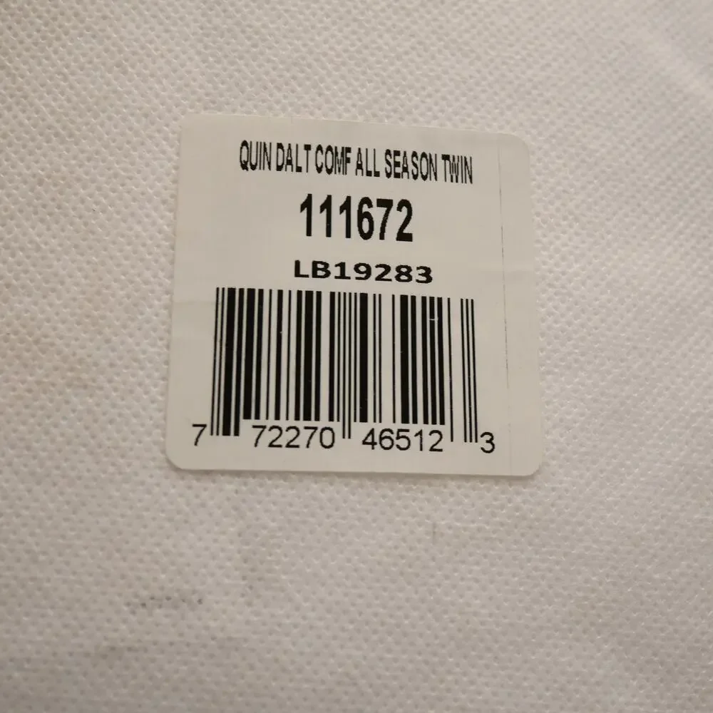 Quince Duvet Insert TWIN  All Season Premium Down Alternative Comforter NEW